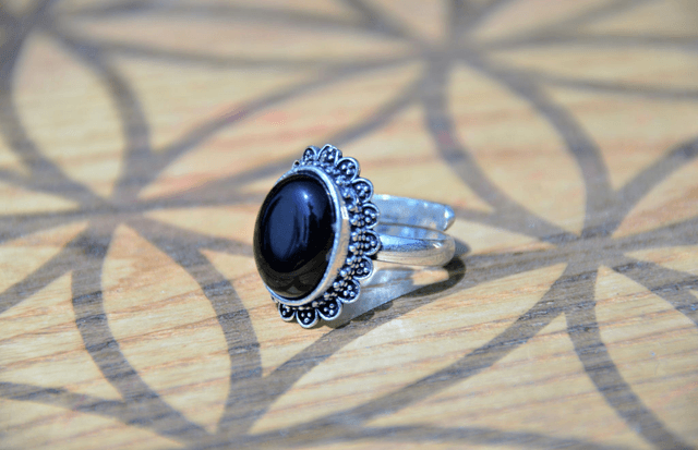 Bague avec tourmaline noire 