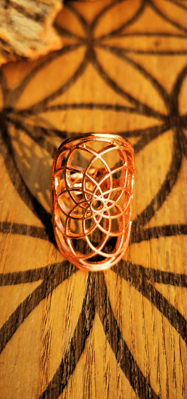 Bague graine de vie laiton couleur cuivre