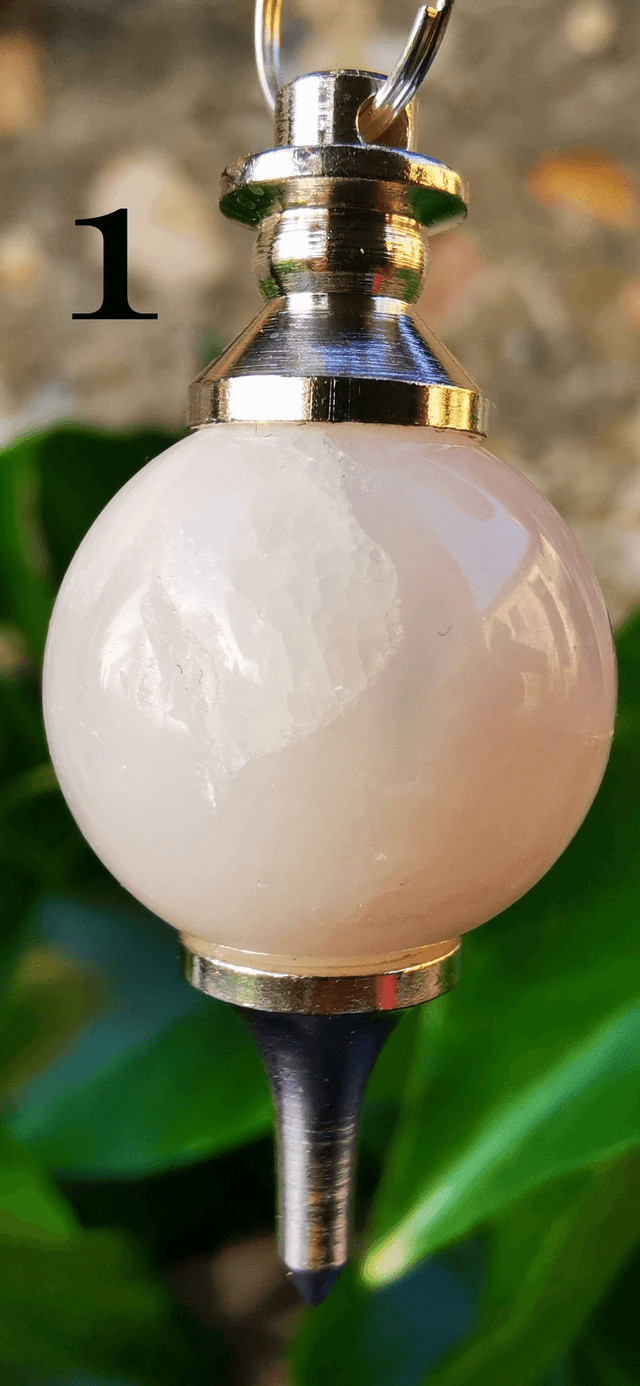 Pendule Agathe blanche polie