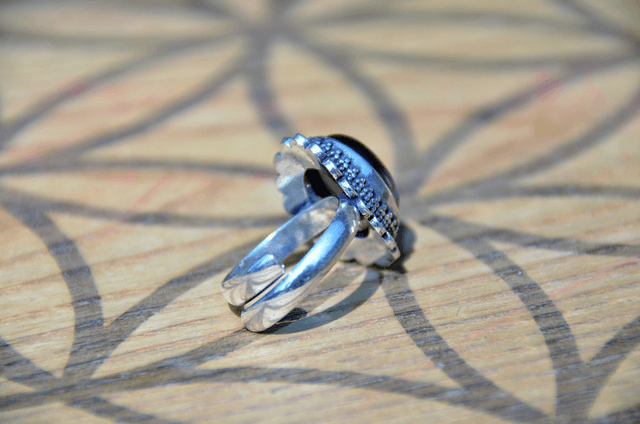 Bague avec améthyste 