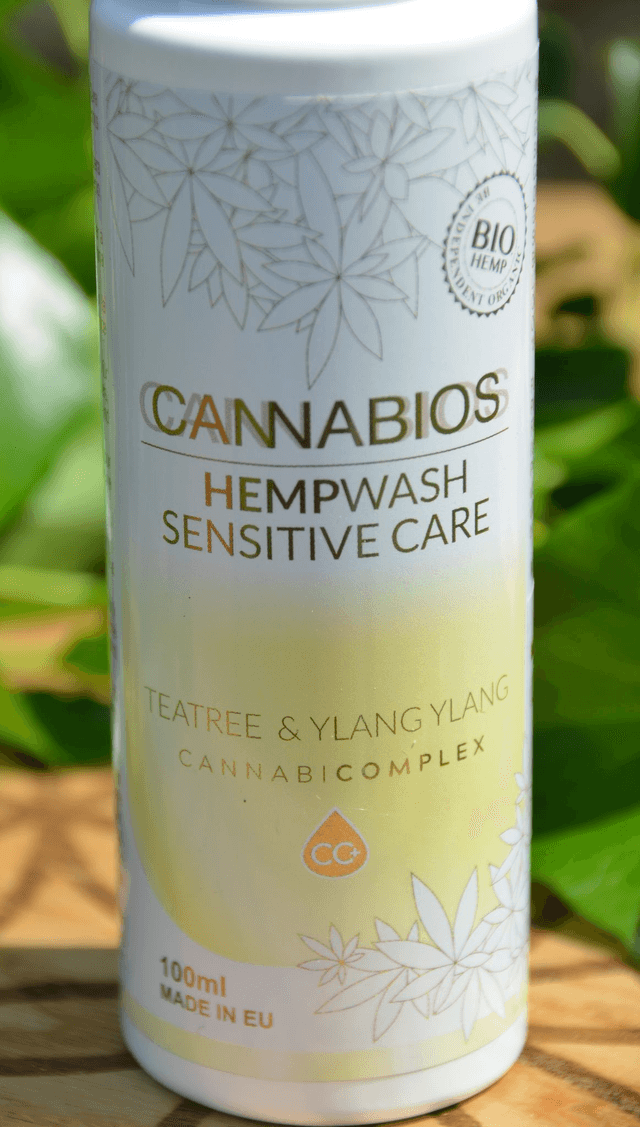 Cannabios HEMPWash Sensitive Care TeaTree & Ylang-ylang BIO