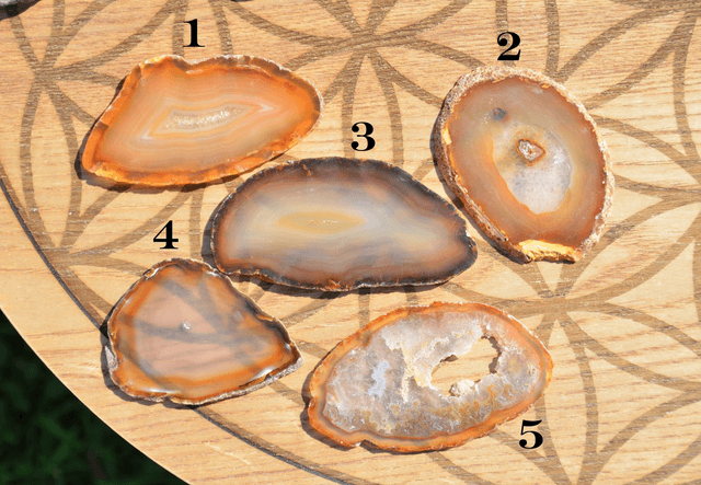 Agate naturelle en tranche